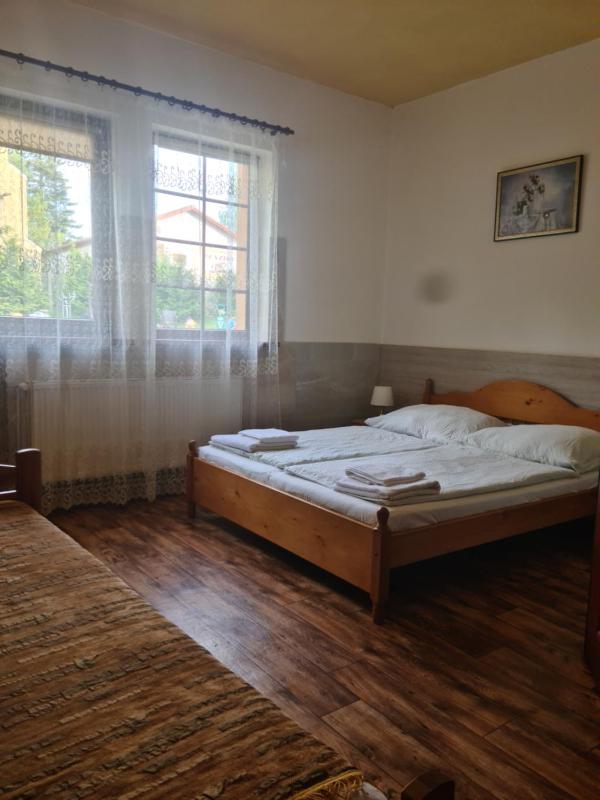 Classic Triple Room image 1
