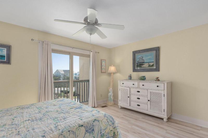 QA4 Coastal Comfort - image 35