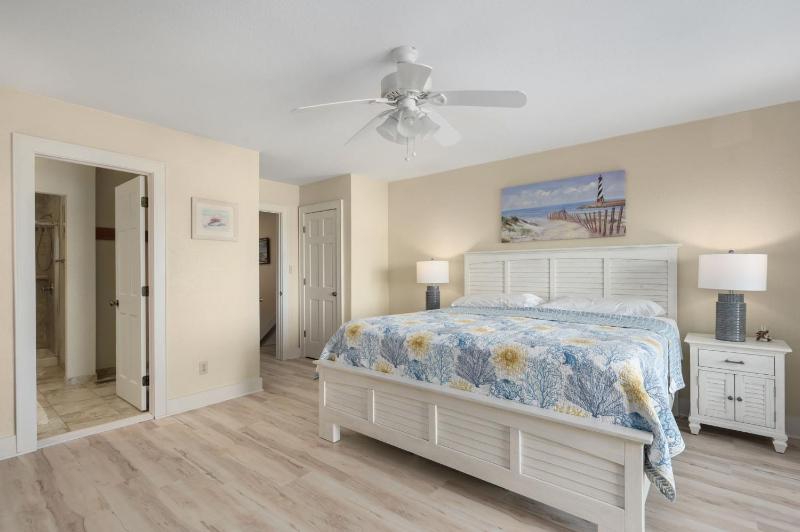 QA4 Coastal Comfort - image 5