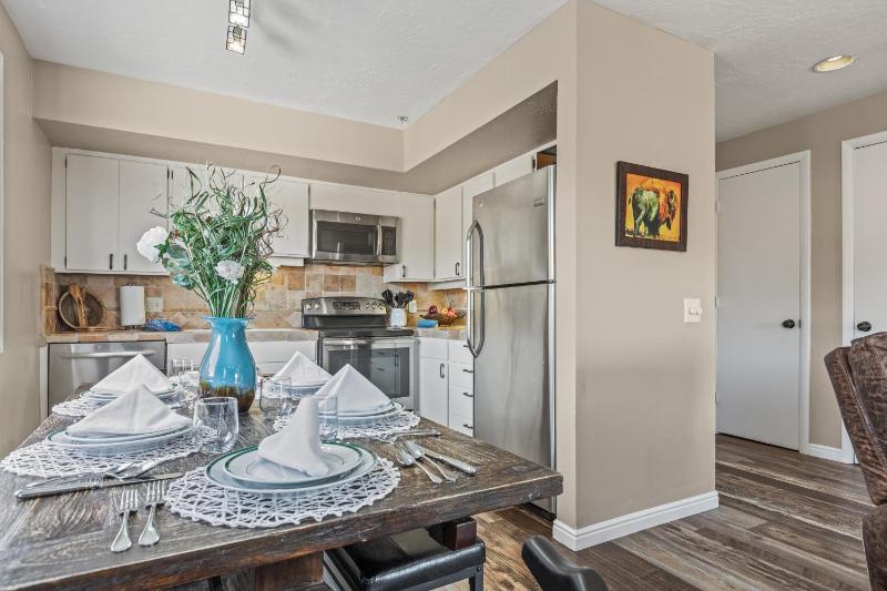 Village Loft 31 at Park City Mountain by SkyRun Park City - image 29