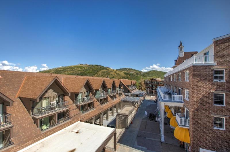 Village Loft 31 at Park City Mountain by SkyRun Park City - image 36