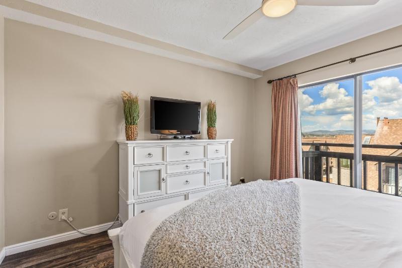 Village Loft 31 at Park City Mountain by SkyRun Park City - image 47