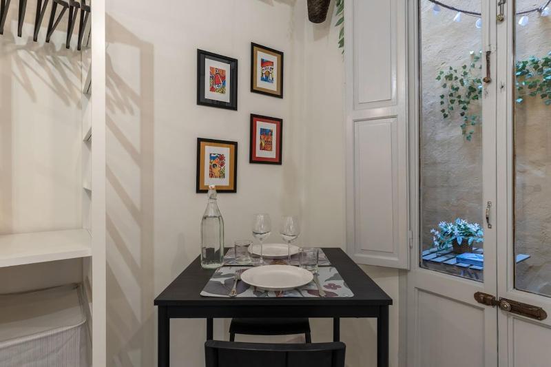 The Court of Santo Spirito - image 5