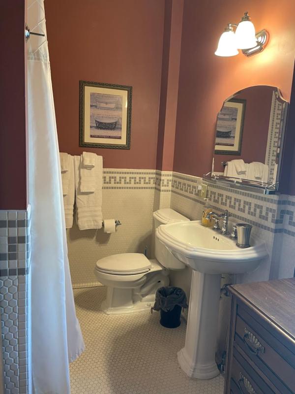 Double Room with Private External Bathroom image 3