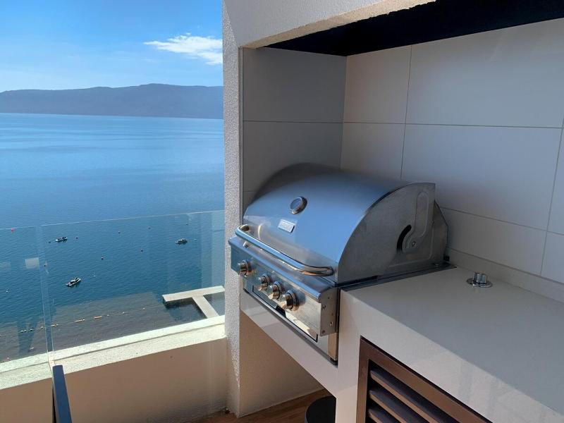 Apartment in Pucon with a view and access to the lake - image 12