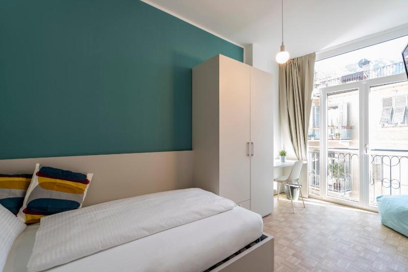 Standard Single Room image 3