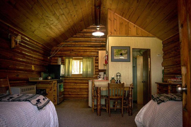 Bungalow image 2
