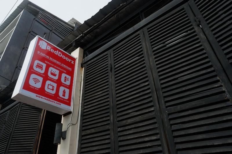 RedDoorz near Majapahit Semarang 2 - image 6