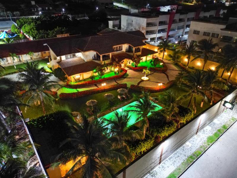 Hotel & Pousada Italia Beach - Porto Das Dunas - image 2