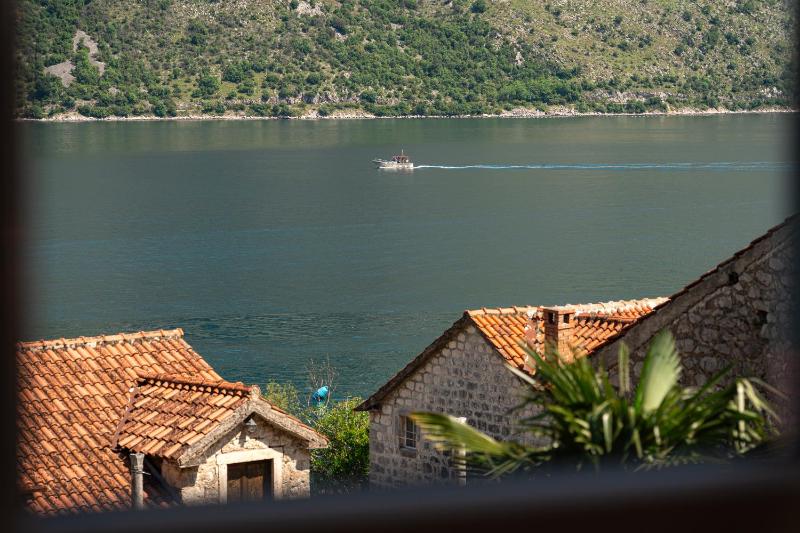 Three-Bedroom Apartment image 3