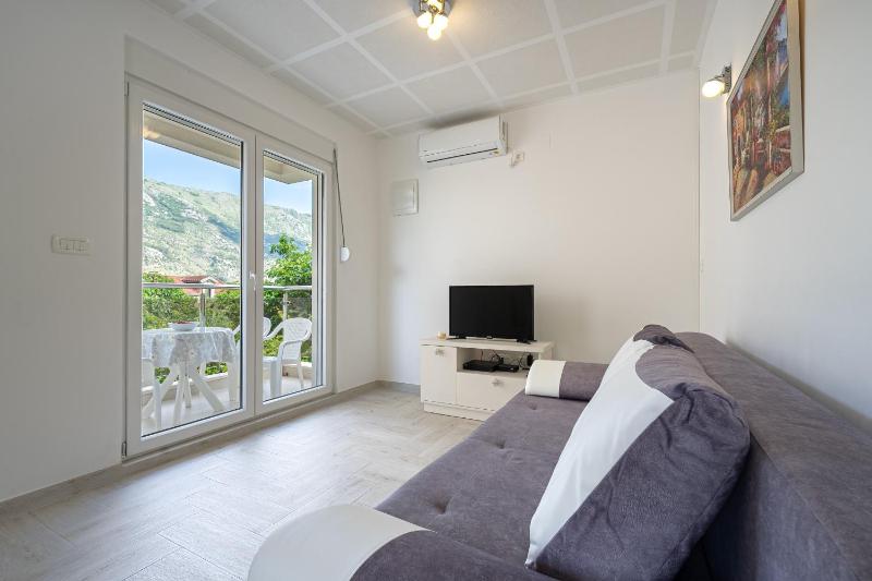 Two-Bedroom Apartment with Terrace image 1