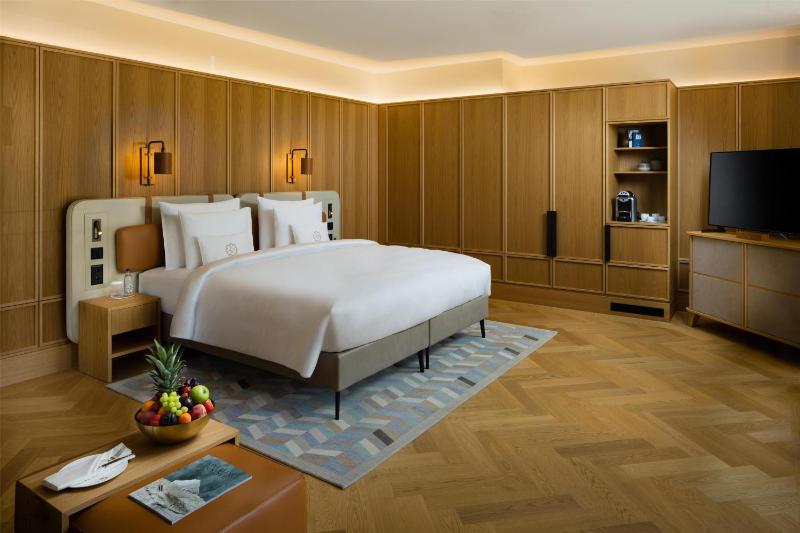 Junior Suite image 4