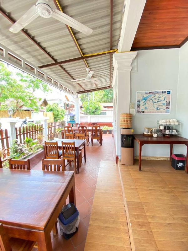 Luangprabang Singharat Place 2 - image 3