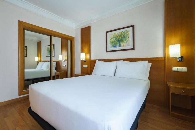 Double Room with Terrace image 1