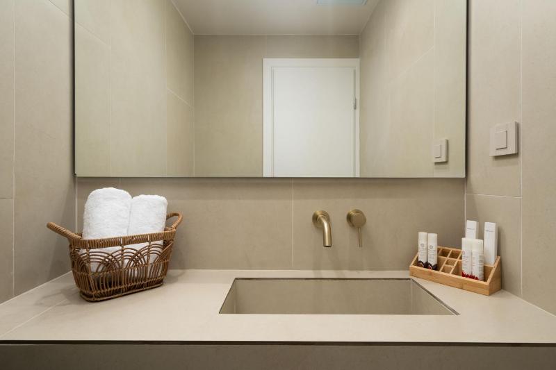 Selected Suites - image 19