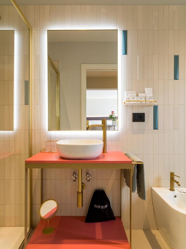 Suite image 2
