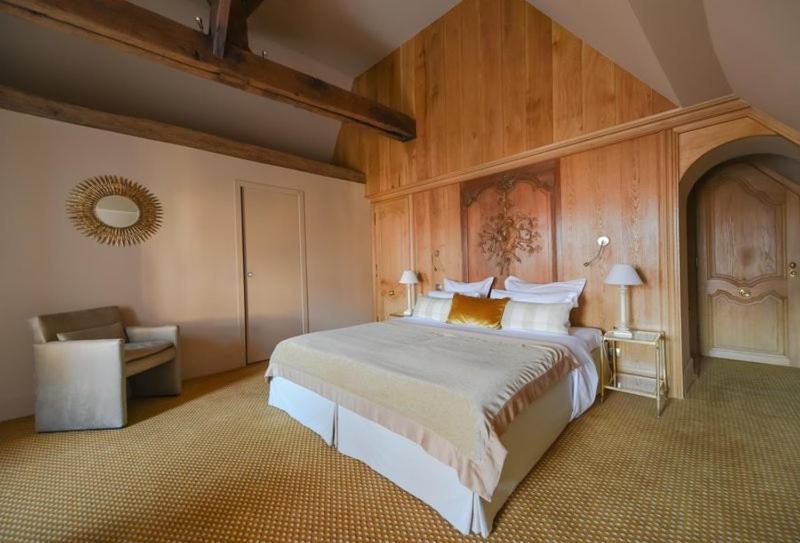 Superior King Room image 2