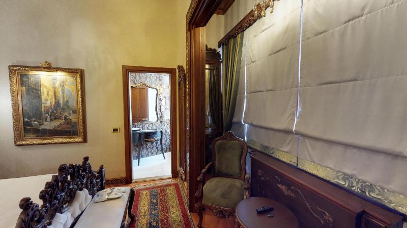 Deluxe Suite image 2