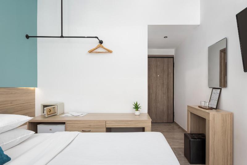 Budget Double Room image 1