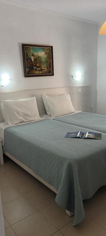 Two-Bedroom Bungalow image 1
