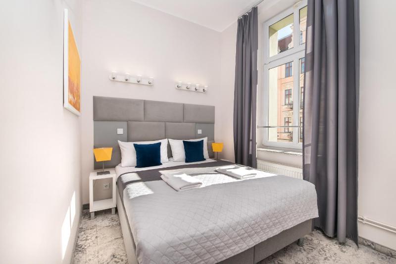 Deluxe Double Room image 2