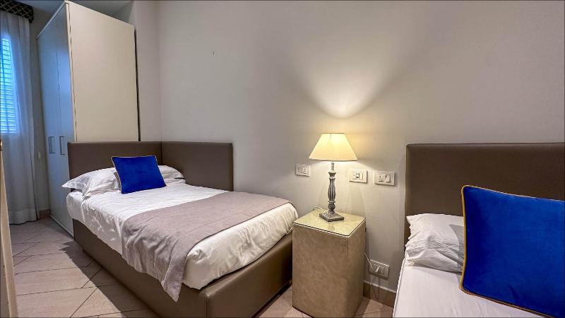 Executive Two-Bedroom Apartment image 4