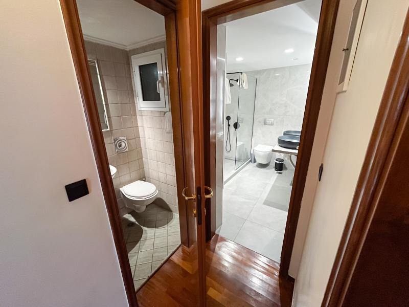 Two-Bedroom Apartment image 4