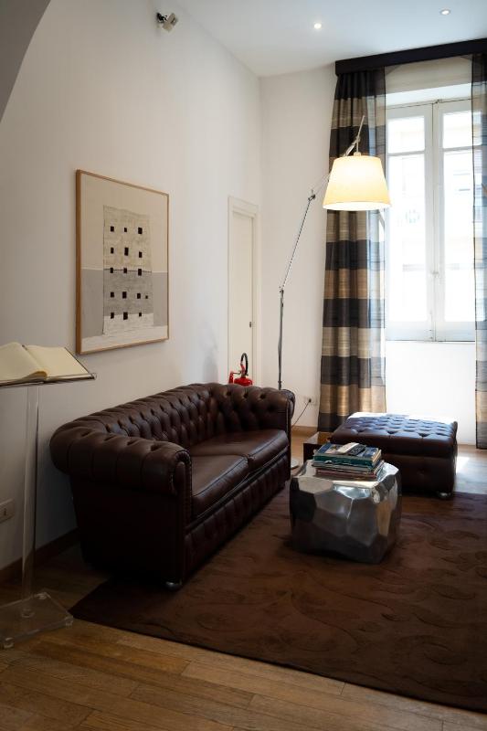 Suite 70 Luxury Collection - image 4