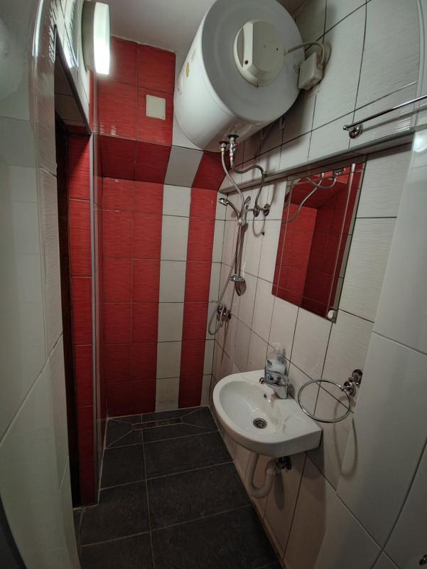 Pink Hudini Home - image 5