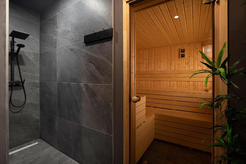 Luxury Villa Dali with sauna whirlpool and heated pool in Medulin only 17 km from the beach - image 49