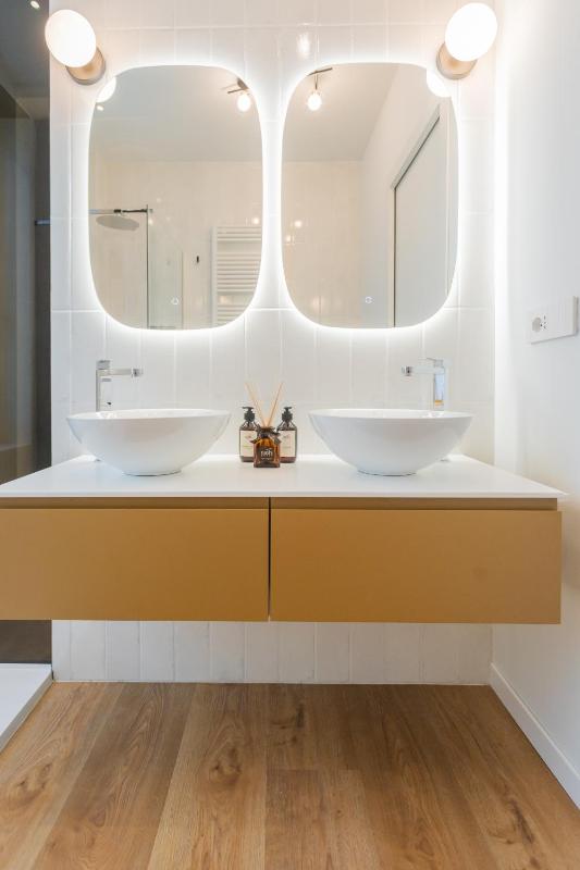 Rezia Apartments by Rent All Como - image 8