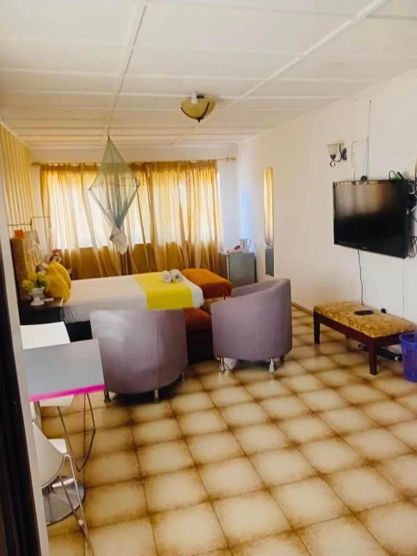 ZUNOX GUEST HOUSE - image 6