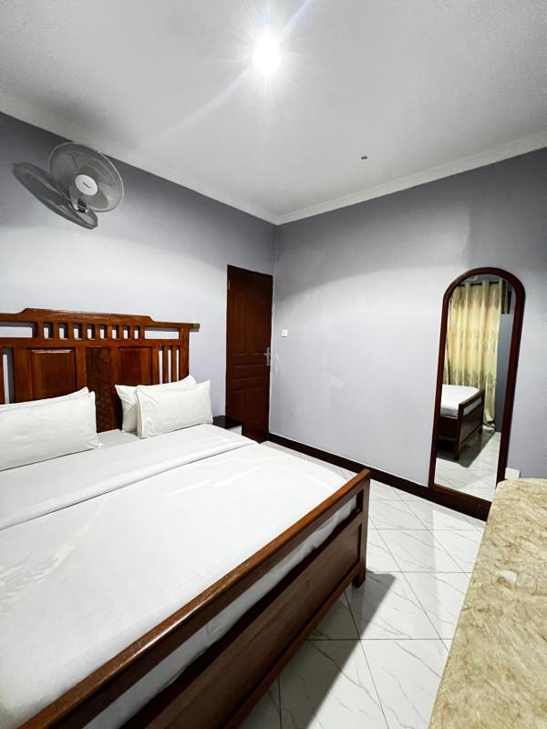 Hadraj Moshono Apartment2 - image 6