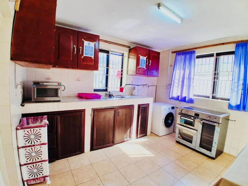 ZUNOX GUEST HOUSE - image 9