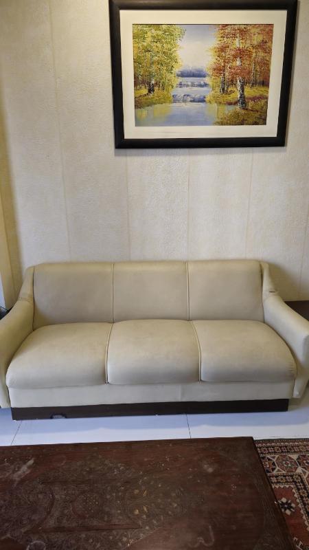 3 bedroom luxury furnished apartment in central Karachi - image 2