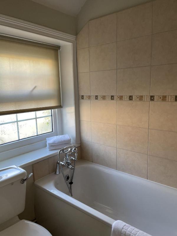 Classic Triple Room image 3