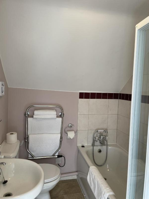 Standard Double Room image 2