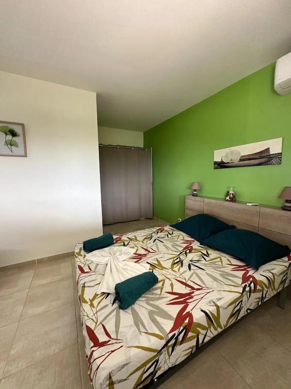 Appartement accueillant avec piscine à Rivière-Pilote 33 m² - image 15