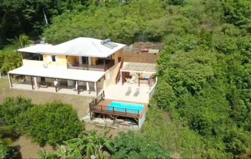 Appartement accueillant avec piscine à Rivière-Pilote 33 m² - image 14