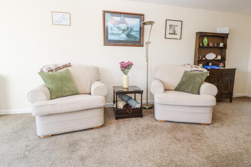 Flat 6 - image 24