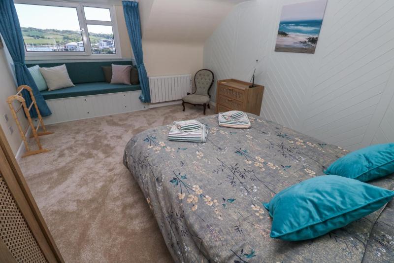 Flat 6 - image 34