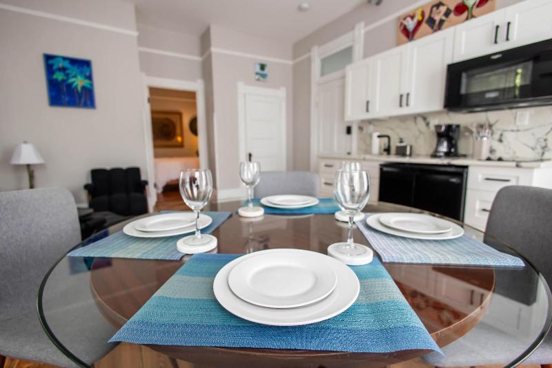 Sailfish Suite on Duval - image 7