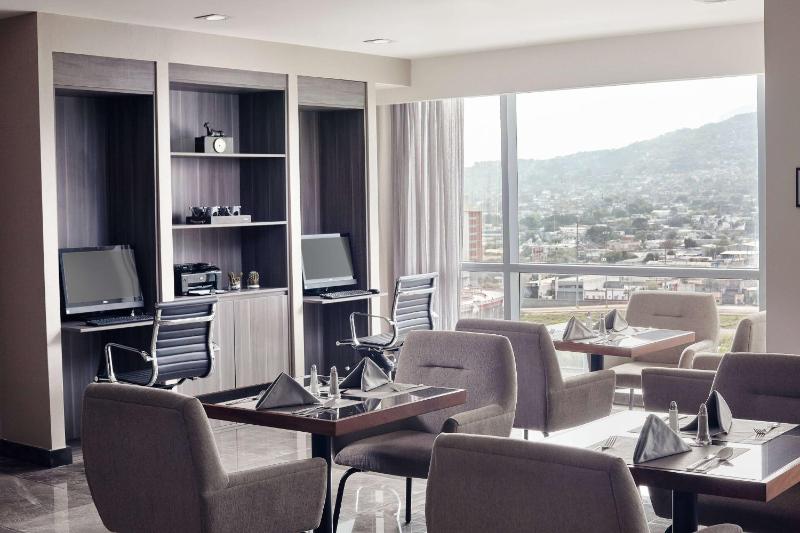 Wyndham Monterrey Ambassador Centro - image 26