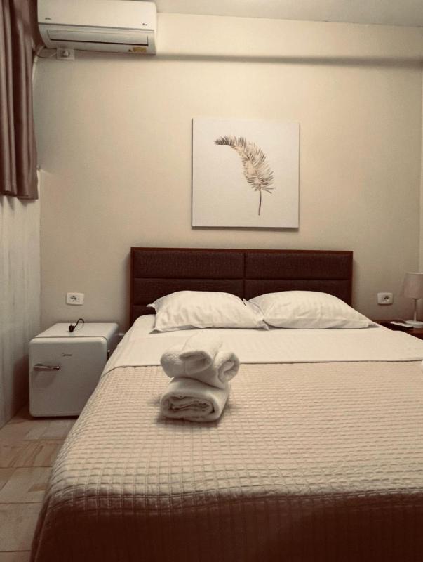 Bobi Hotel - image 4