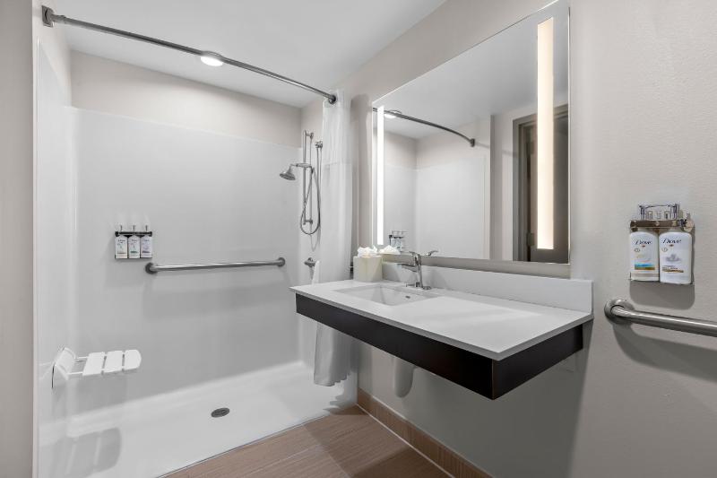 Queen Room with Two Queen Beds - Disability Access with Roll In Shower image 3