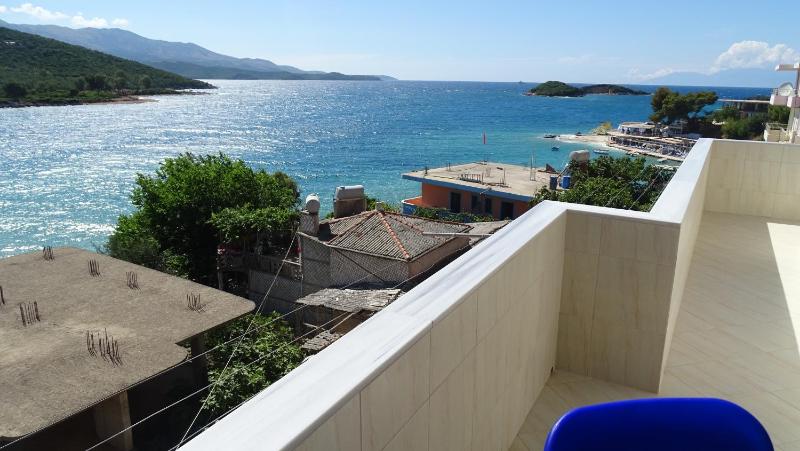 Modern Sea View Apartment - image 5