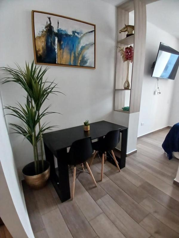 Beautiful apartment Z13 Near the Airport - image 5