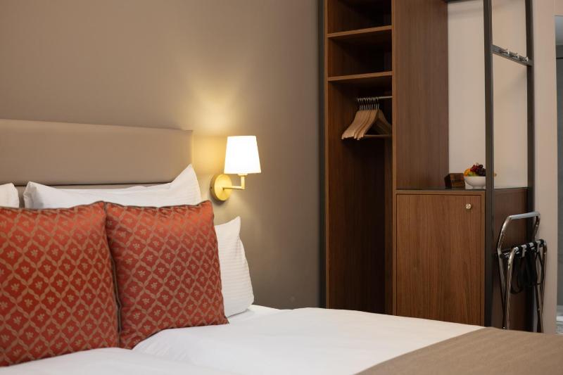 Double room city side 14m2 image 3