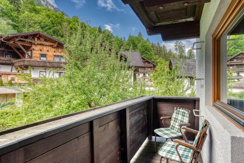 Double Room with Mountain View image 3