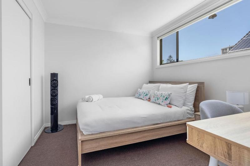 Manly Flow - Cosy Beachside Stay near Dining & Ferry - image 13